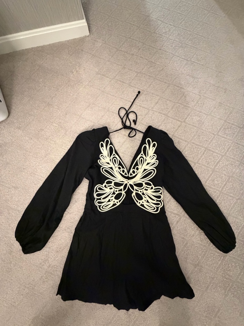 NWT - FARM Rio x Anthropolgie - Black Long-Sleeve Top with Cream Butterfly Motif - Picture 7 of 8